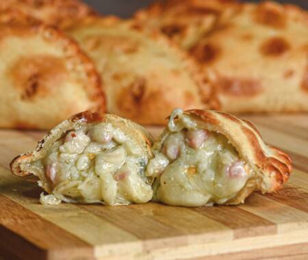 Ham & Blue Cheese Empanada (Jamón y Roquefort)