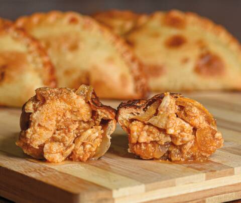 Classic Chicken Empanada (Pollo)